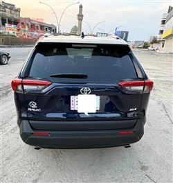 تۆیۆتا ڕاڤ 4